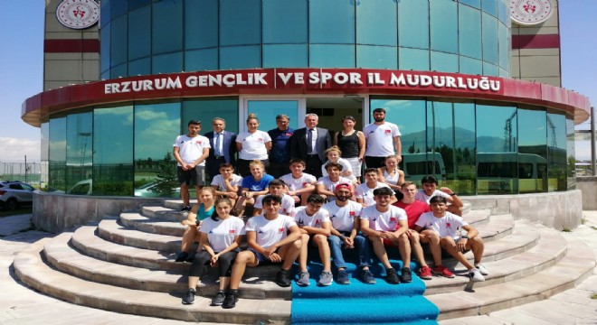 Sürat patenciler Erzurum'da güç depoluyor 